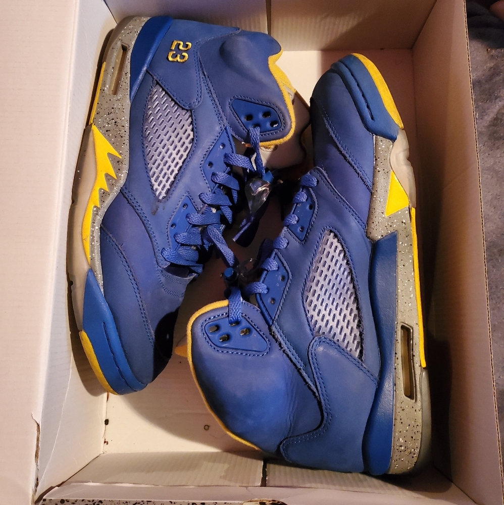 Air Jordan Retro 5